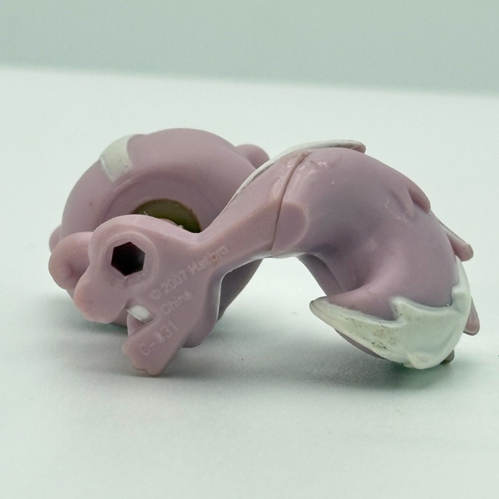 Littlest Pet Shop Squirrel 910 Figure 2007 LPS Purple Heart Snowflake Eye - Picture 5 of 7
